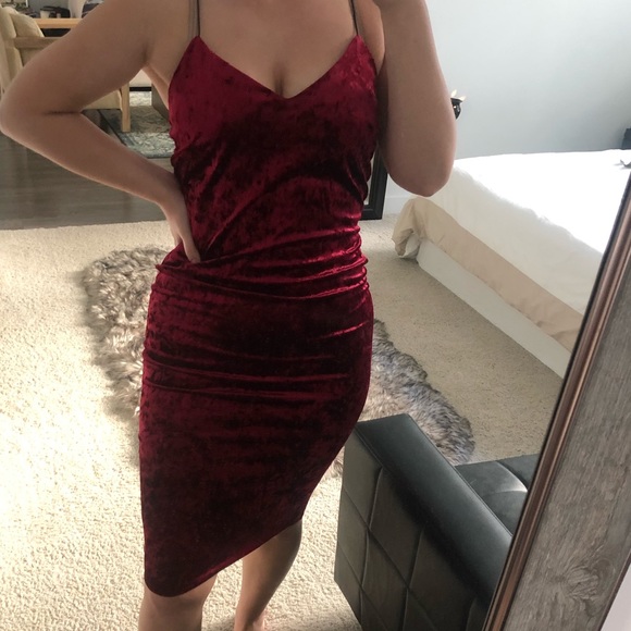 Crushed Velvet dress - Picture 2 of 4